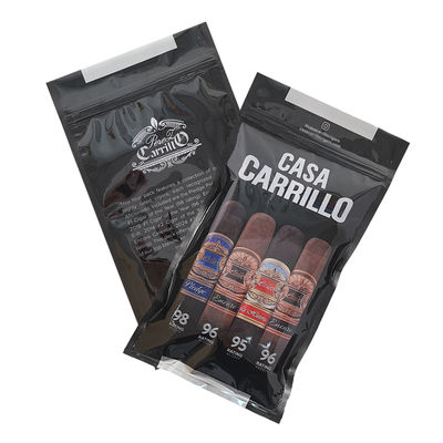 Op maat gemaakte luxe leren sigarenreisetui met bevochtiger Draagbare met ceder gevoerde humidorzak Vochtcontrole Ziplock-zakje