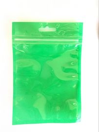 De transparante Folieritssluiting doet verpakking Aangepaste Groen en Zwarte Kleur in zakken