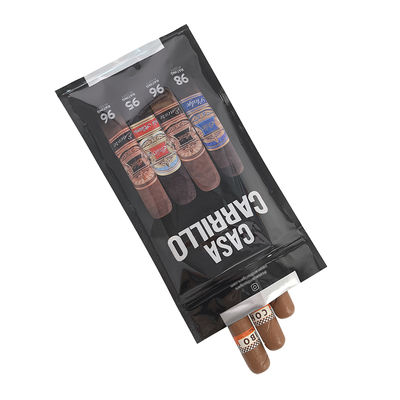 Op maat gemaakte luxe leren sigarenreisetui met bevochtiger Draagbare met ceder gevoerde humidorzak Vochtcontrole Ziplock-zakje